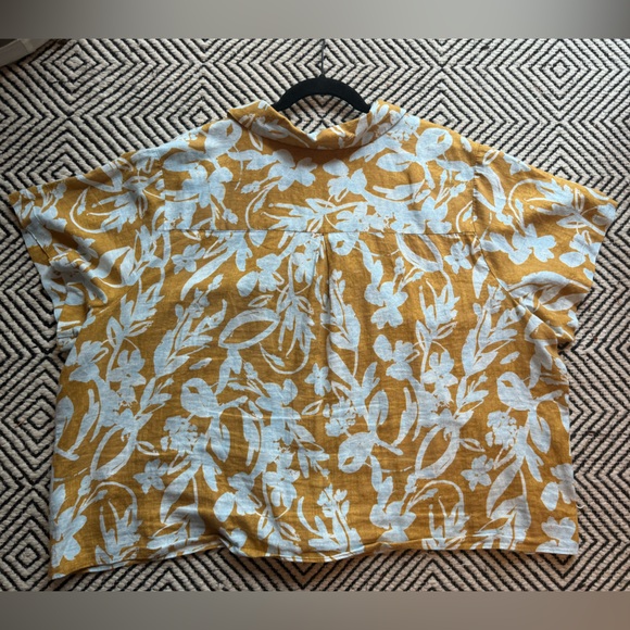 Beeezy tropical cropped button down - Picture 4 of 4